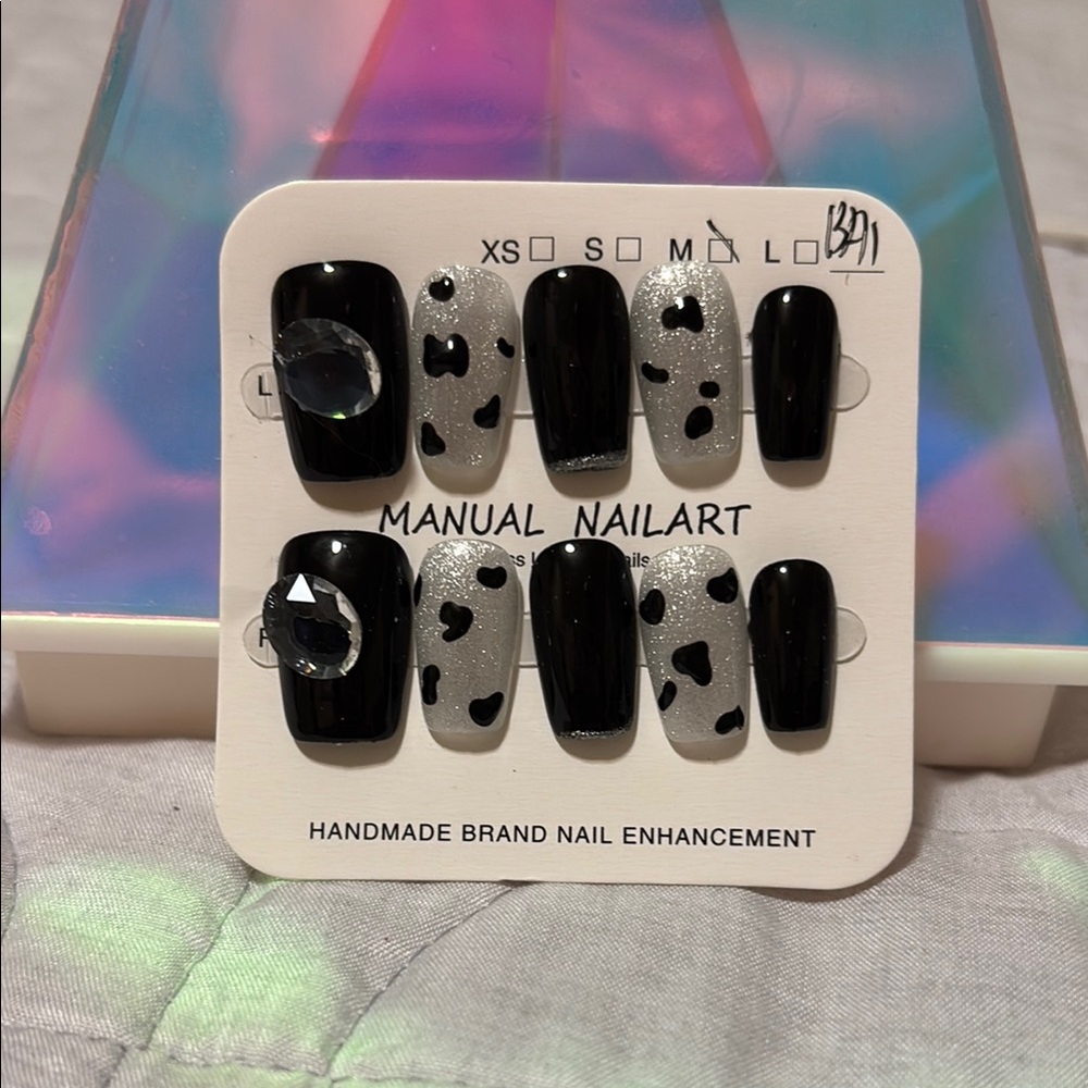 Black and Silver Handmade Nail Art Set